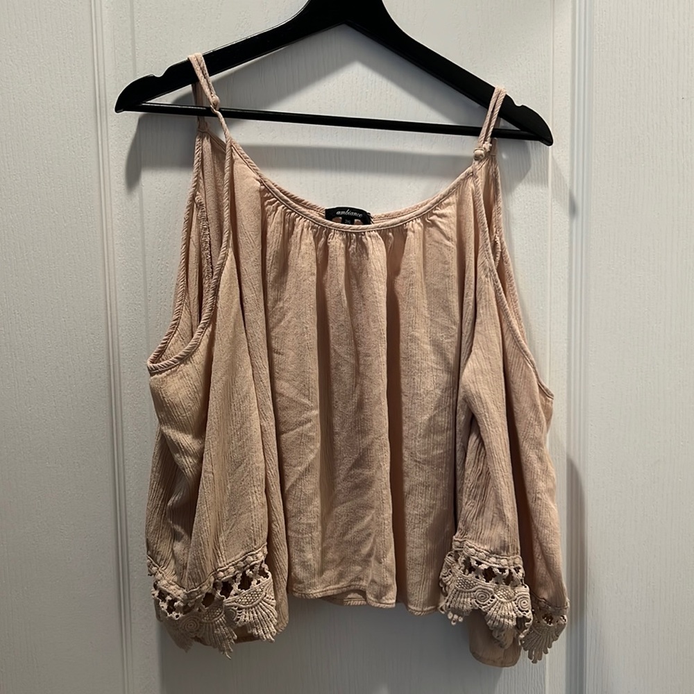 Ambiance | 3XL | Women’s Cropped Shirt